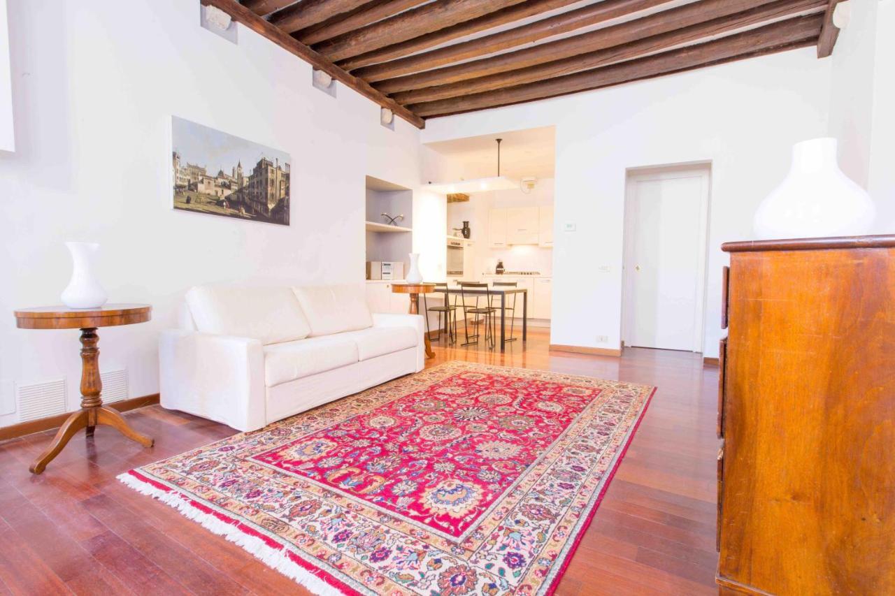 The Arch Historic Accommodation Veneza Exterior foto