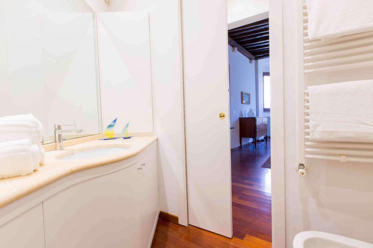 The Arch Historic Accommodation Veneza Exterior foto